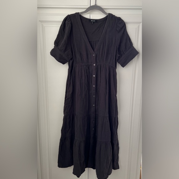 Madewell Dresses & Skirts - Madewell Black Midi Dress